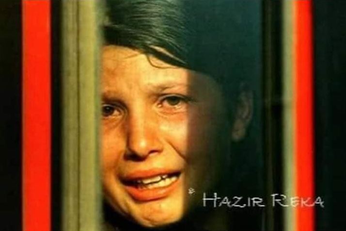 Pas 22 vjetësh, kosovarja gjen foton nga lufta dhe fotografin