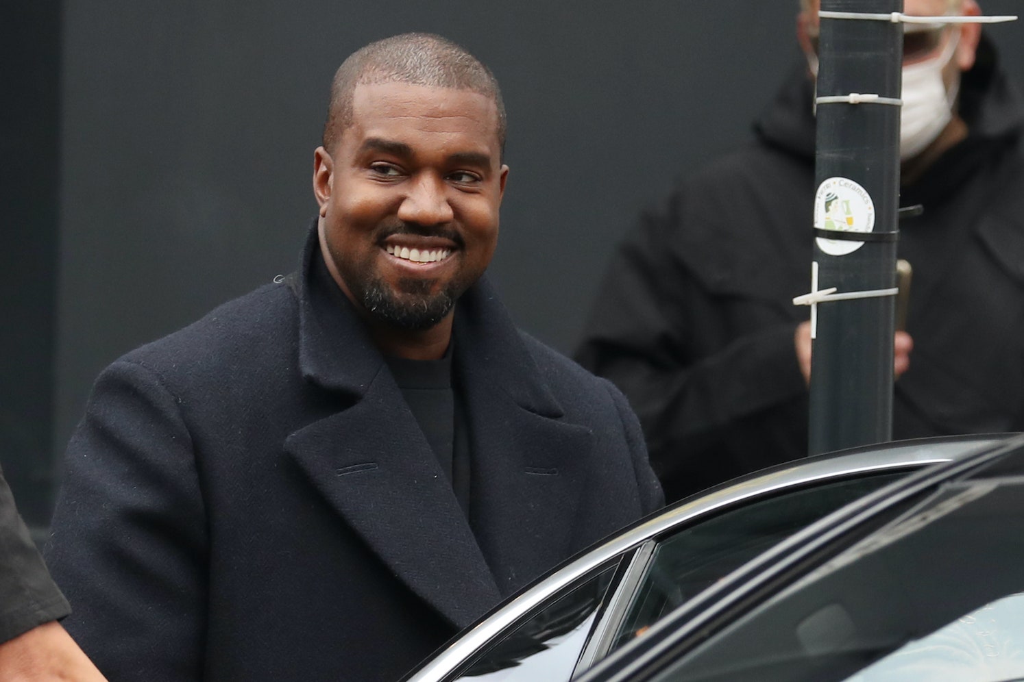 Kanye West sulmon Adidasin për kopjimin e atleteve të tij