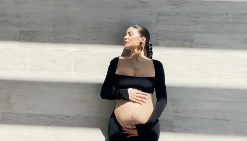 Kylie Jenner në pritje të fëmijës së dytë (VIDEO)
