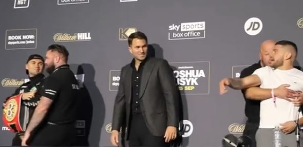 Marku shtyn kundërshtarin në takimin ballë për ballë: Mos më rri si gangster (VIDEO)