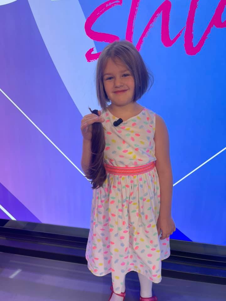 Moment emocionues në Ora 7 (FOTO)