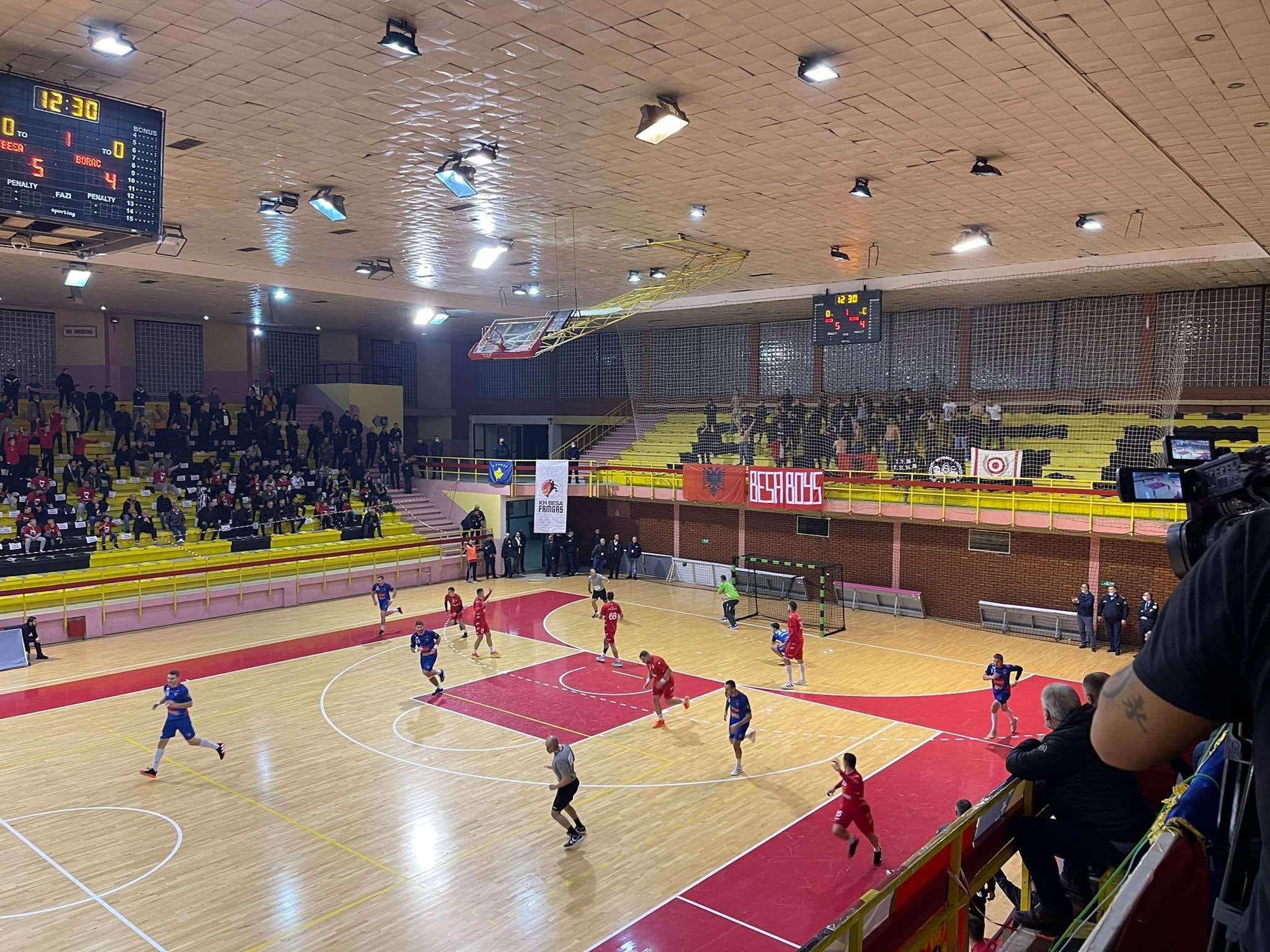 Besa Famgas mposht Borac Banjallkuan në hendboll, kualifikohet tutje në Kupën Evropiane