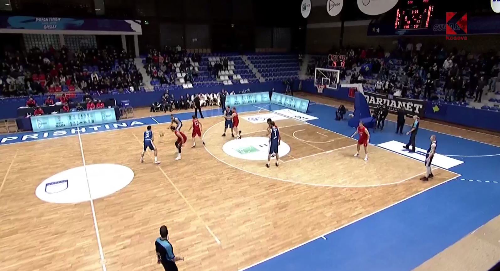 Kosova fiton çerekun e parë përballë Danimarkës në basketboll