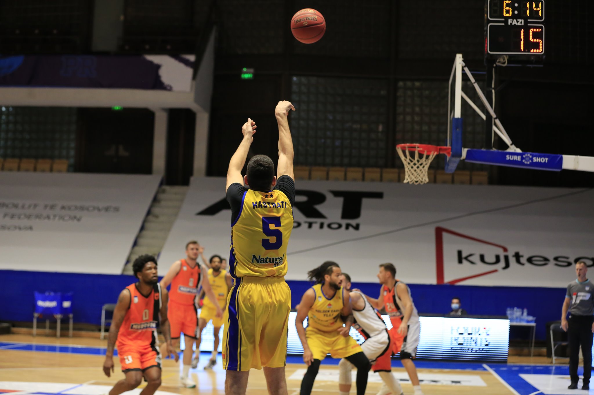 Kampionët fitojnë përballjen interesante ndaj Bashkimit