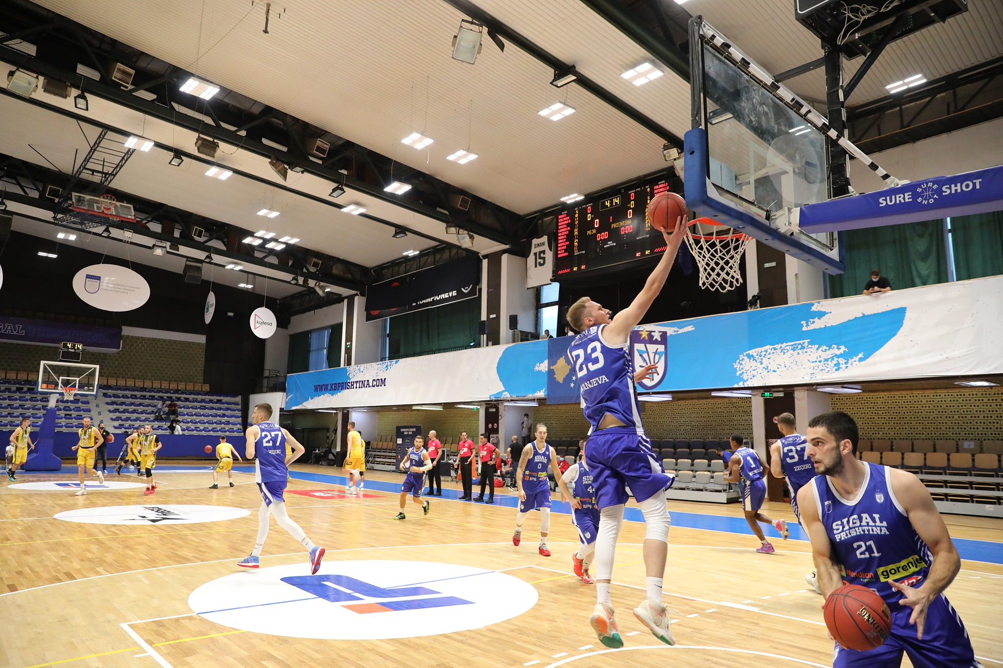 Sot luhen dy ndeshje interesante në Superligën e Kosovës në basketboll