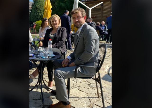 Motër dhe vëlla bëhen asambleistë në Rahovec nga i njëjti subjekt