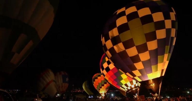 Balonat kthehen në qiellin e Meksikës pas pandemisë (VIDEO)