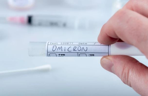 Mediat e huaja raportojnë për rastet me Omicron në Kosovë