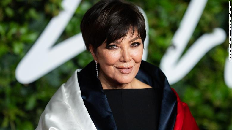 Kris Jenner i bleu makina elektrike të gjithë familjes së saj për Krishtlindje