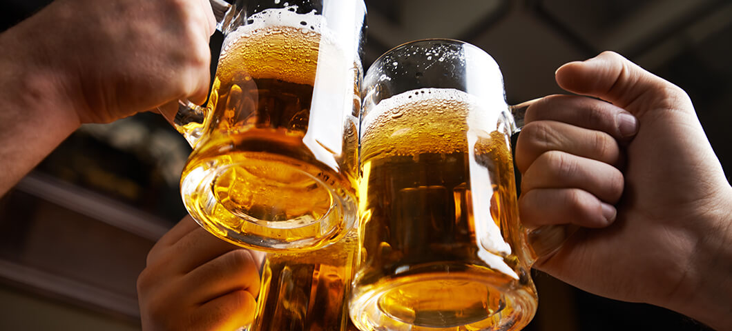 Ja sa gjatë qëndron alkooli në sistemin shëndetësor