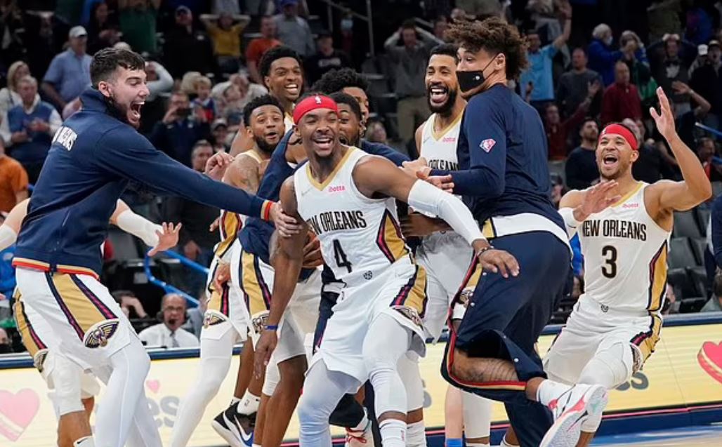 Përfundimi më dramatik që mund ta shihni në NBA (VIDEO)