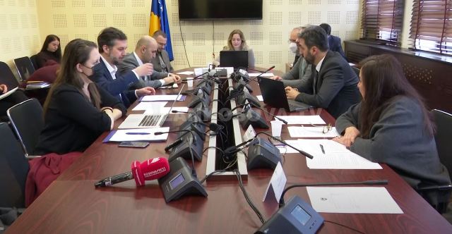 Çeku: Kosova do të kërkojë dëmshpërblim nga Serbia (VIDEO)