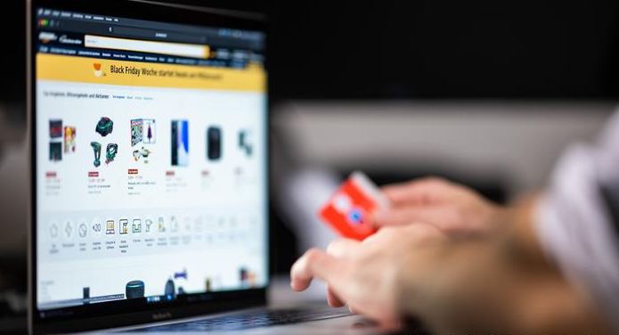Autoriteti Italian i Konkurrencës gjobit Amazonin me 1.1 miliard euro