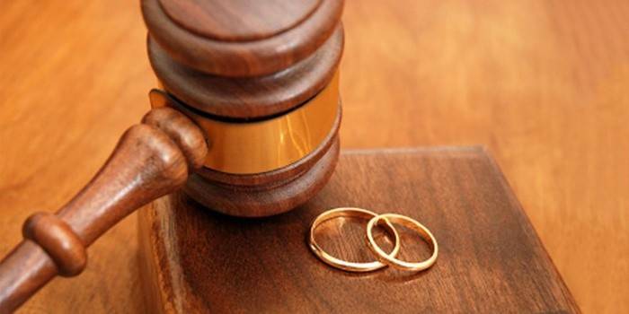 Divorc