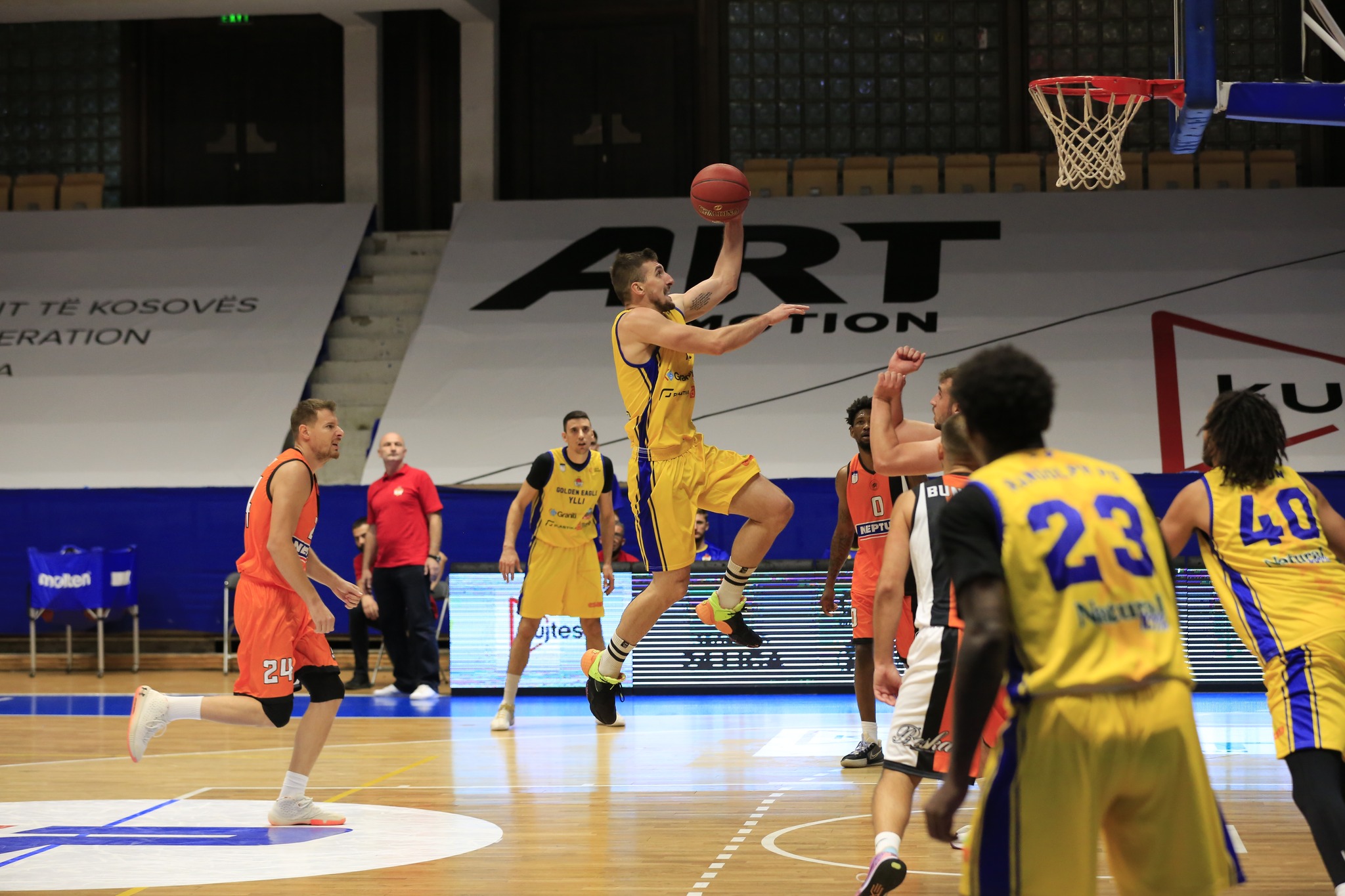 Ylli fiton edhe ndaj Bashkimit