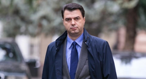 Basha për president? - “Gënjeshtra të fabrikuara nga non gratat”