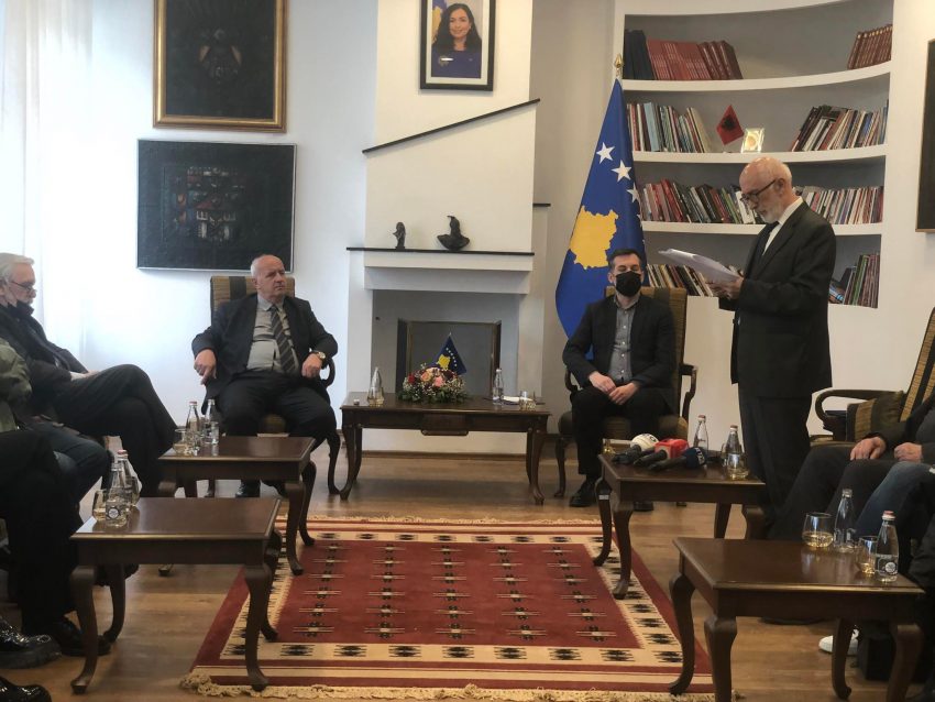​Ndahet çmimi kombëtar për vepër jetësore "Azem Shkreli" dhe çmimet tjera për letërsi