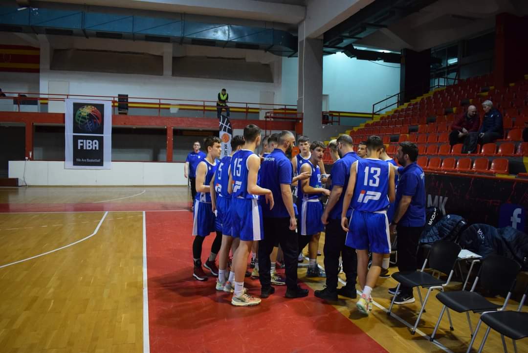 Yjet U14 të basketbollit kosovar e "shkelin" edhe Rumaninë, pas Bullgarisë