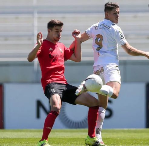 Futbollisti i lindur dhe rritur në Zvicër: Zgjodha Shqipërinë se jam shqiptar