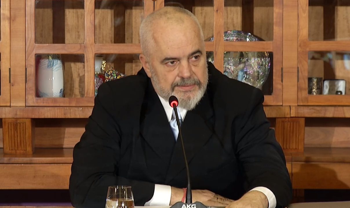 Rama: S’ka arsye për ndryshime në qeveri