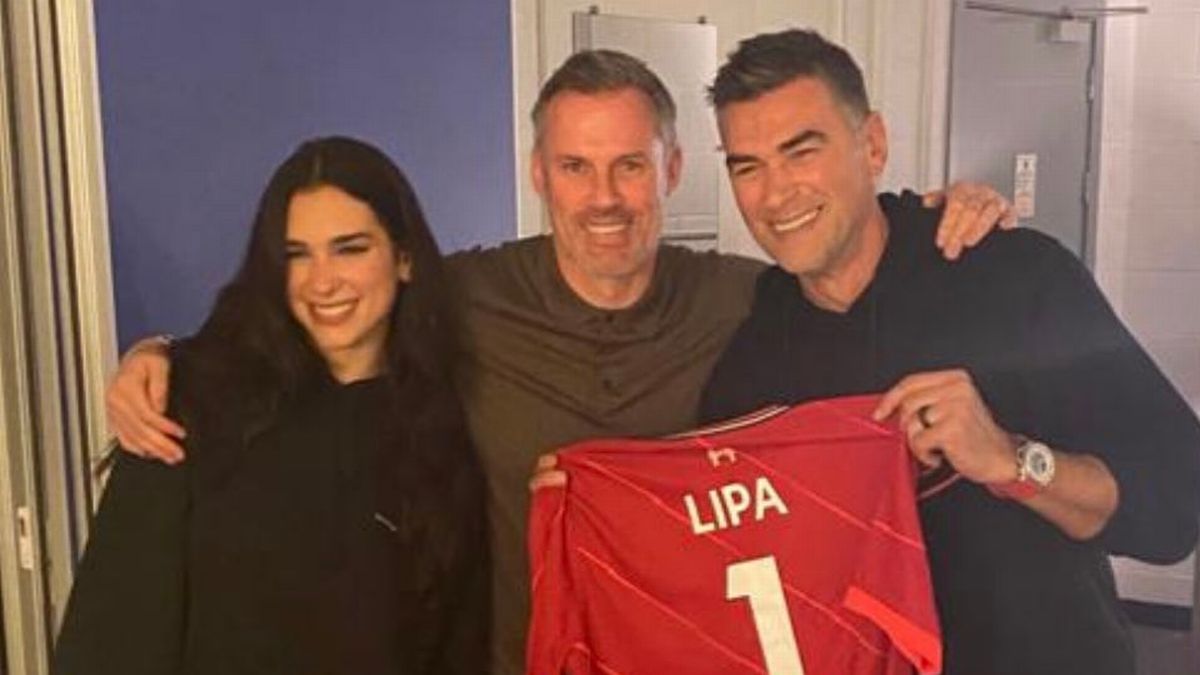 Dua Lipa 'nënshkruan' për Liverpoolin