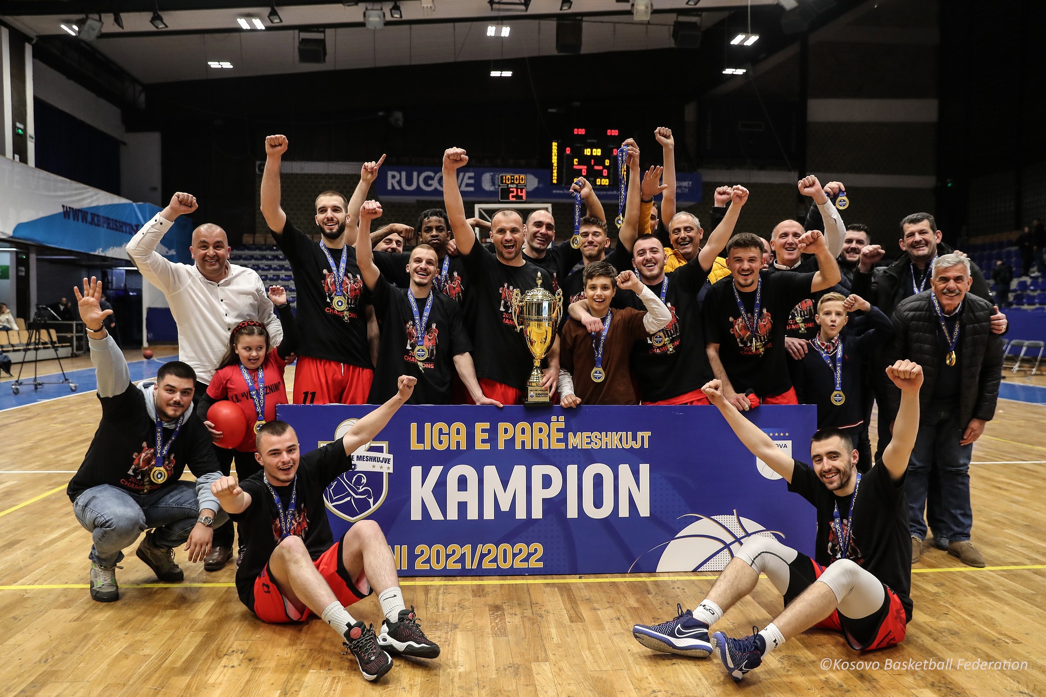 Vëllaznimi rikthehet në Superligë