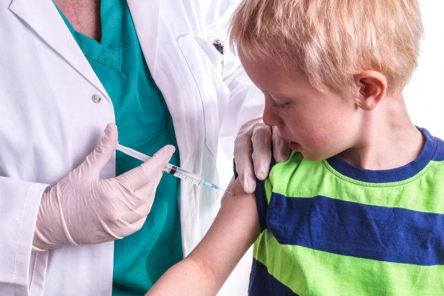 Antibiotikët mund të dobësojnë reagimin imunitar ndaj vaksinave të fëmijërisë
