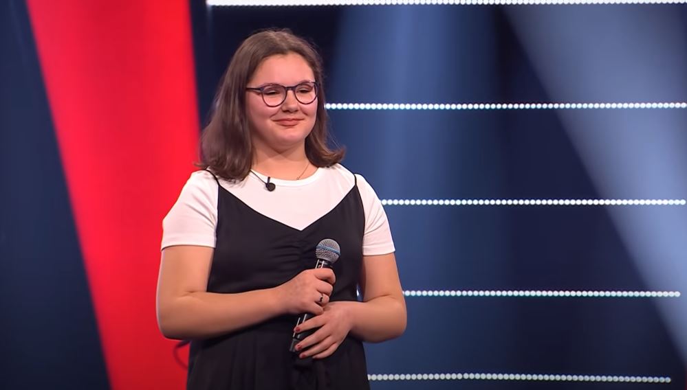 Eldiona Xharra nga Kosova mahnitë jurinë e “The Voice Kids Belgium” (VIDEO)   