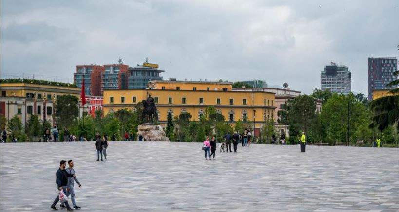 COVID-19 dhe plakja e popullsisë do shtojnë rastet me kancer dhe të sëmurit kronik