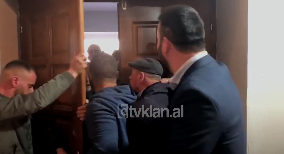 Tensione në zgjedhjet për kreun e PD në Bulqizë