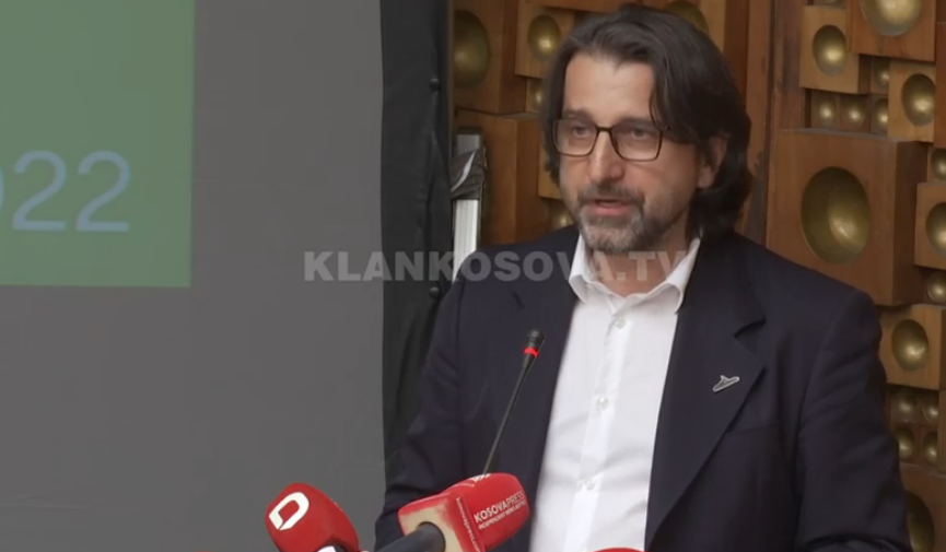 ''Manifesta'' kthehet pas 2 vjetëve, nis fuqishëm në Prishtinë (VIDEO)