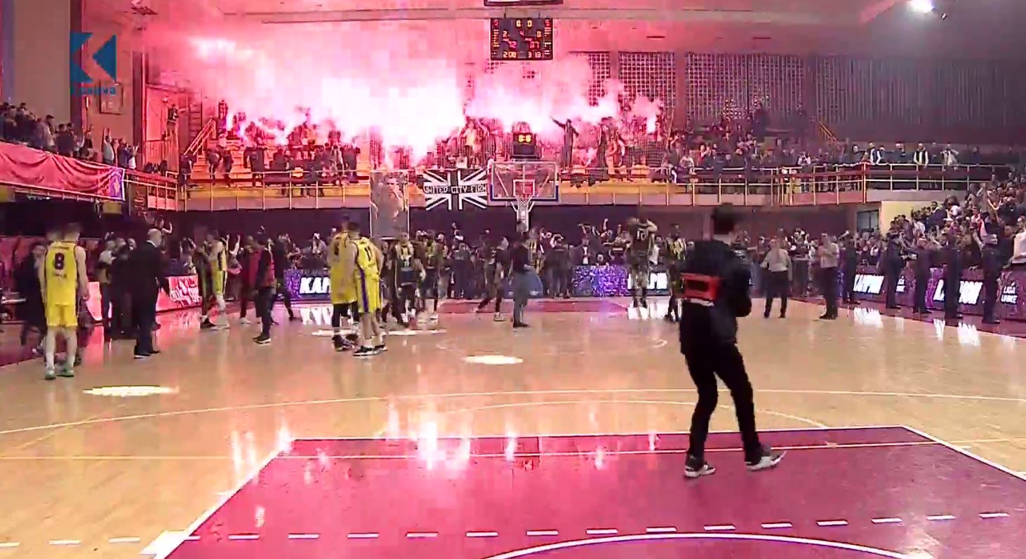 Peja, kampione e Ligës Unike