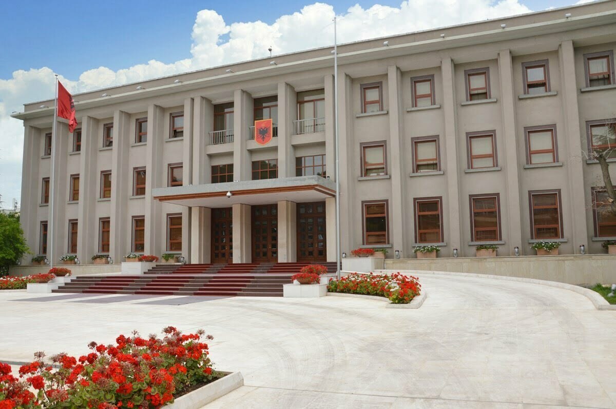Sot konsultimet PS-opozitë për kreun e shtetit