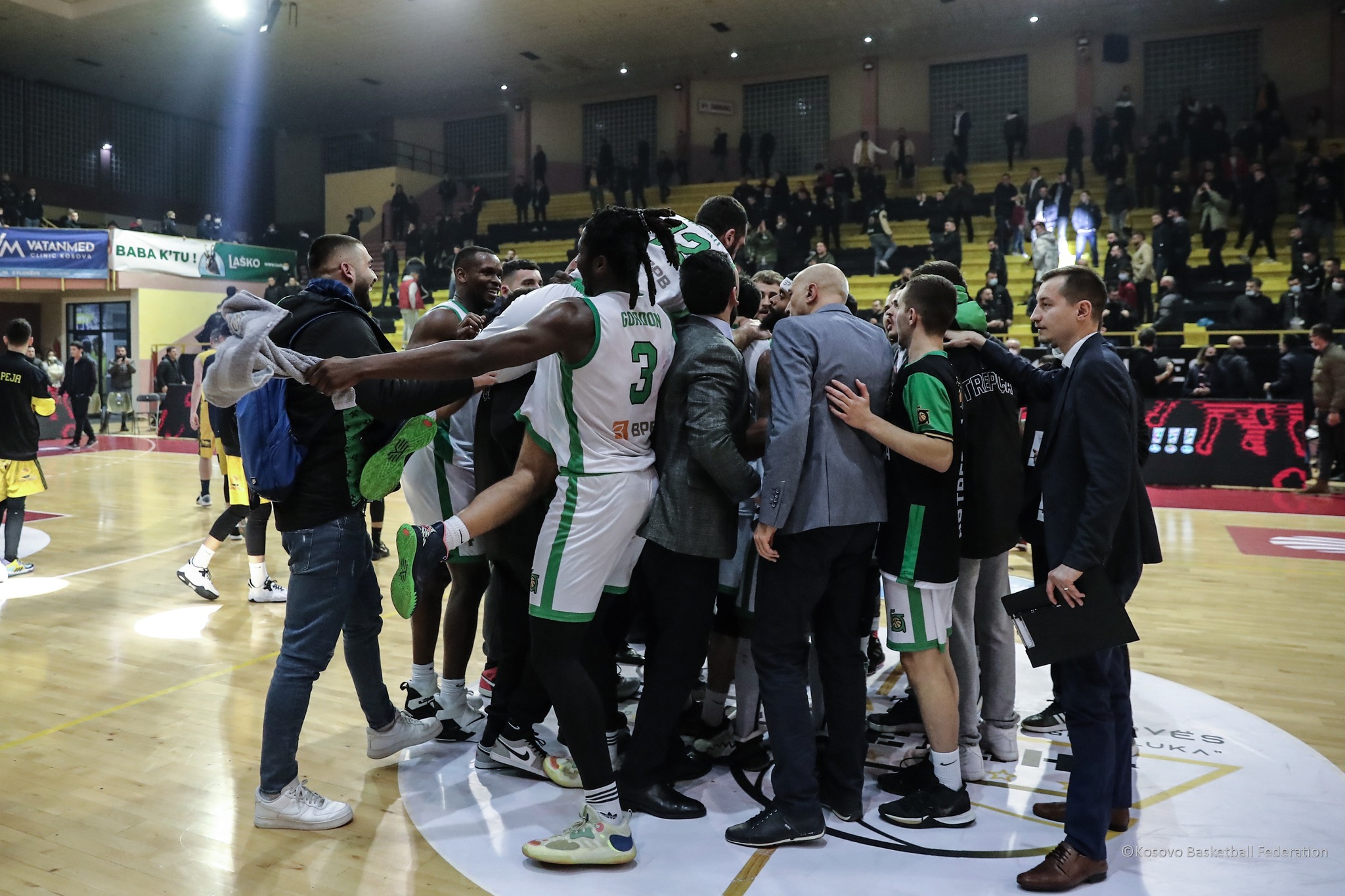 Trepça fiton gjysmëfinalen e parë ndaj Pejës