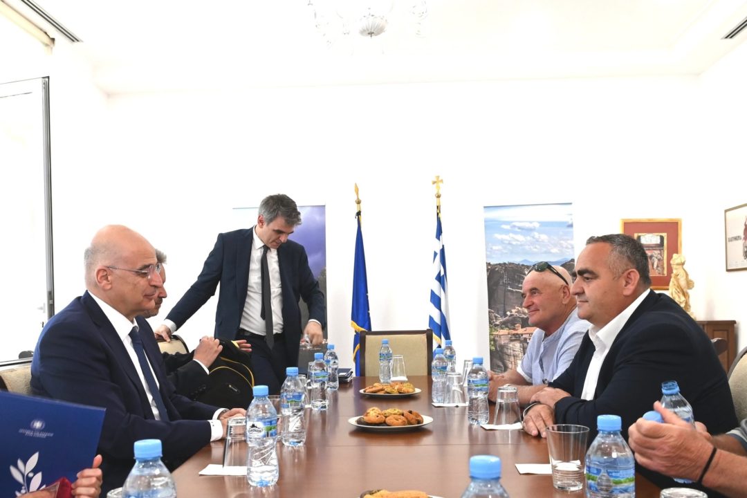 Dendias nis vizitën në Shqipëri