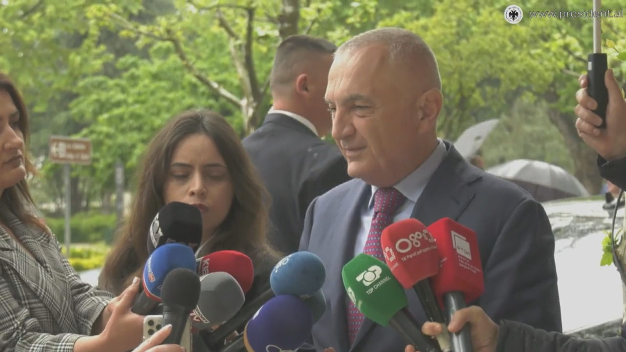 Urimi për Bajram, Meta: Më shumë solidaritet për personat në nevojë