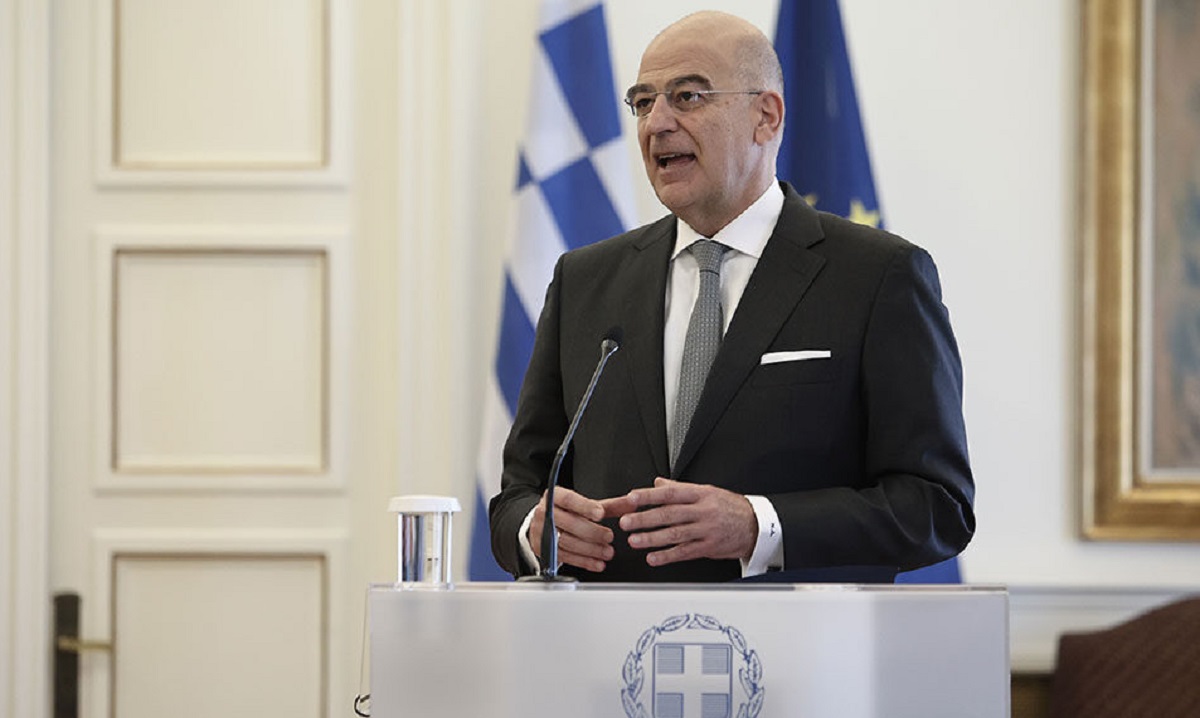 Ministri i Jashtëm grek viziton sot Shqipërinë