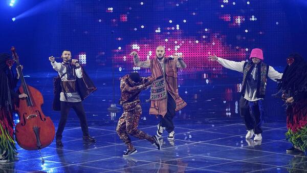 Ukraina shkon në finalen e Eurovizionit