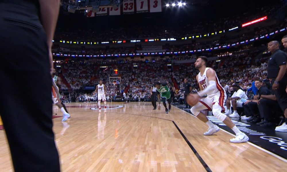 Bizare, u anulua trepikëshi në NBA ndonëse koshi ishte pranuar dhe loja kishte vazhduar (VIDEO)