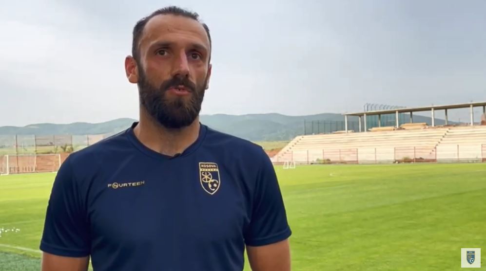 Muriqi flet për ndeshjen me Qipron: Nuk është e lehtë, pres nga “Dardanët” që ta mbushin stadiumin (VIDEO)