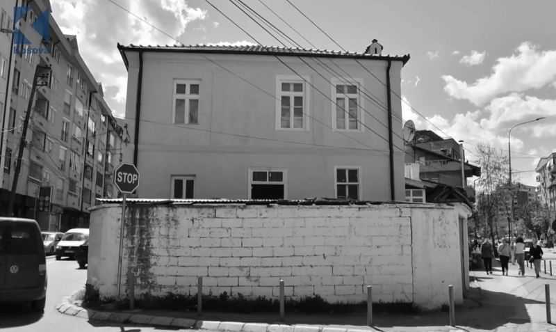 Restaurimi i shtëpisë së Islam Shipolit në qendrën e Mitrovicës (VIDEO)