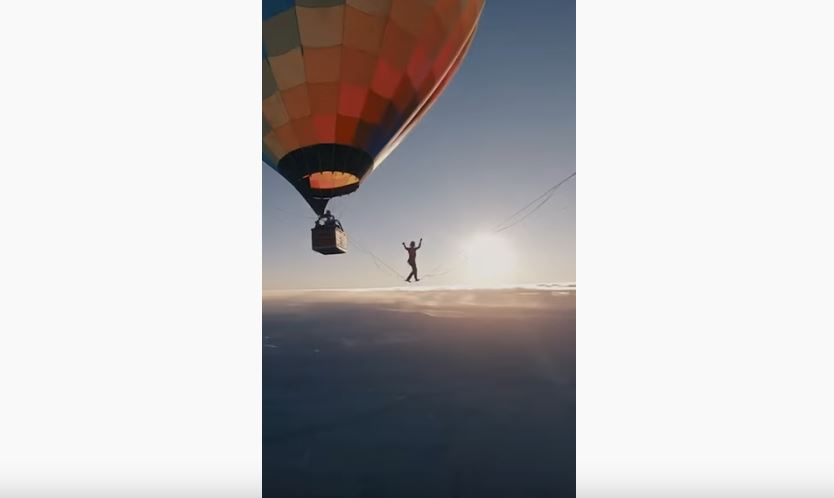 Braziliani thyen rekordin Guinness me këtë lëvizje të guximshme (VIDEO)