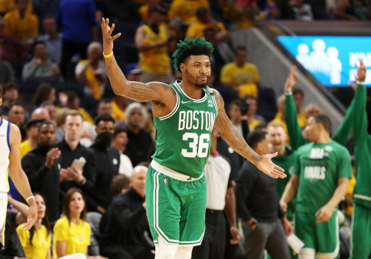 Bostoni e mund Golden State në ndeshjen e parë finale të “Play-off” në NBA