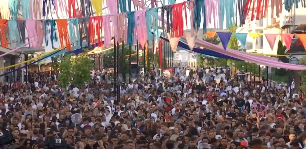 Suhareka bëhet “Brazili kosovar” (VIDEO)