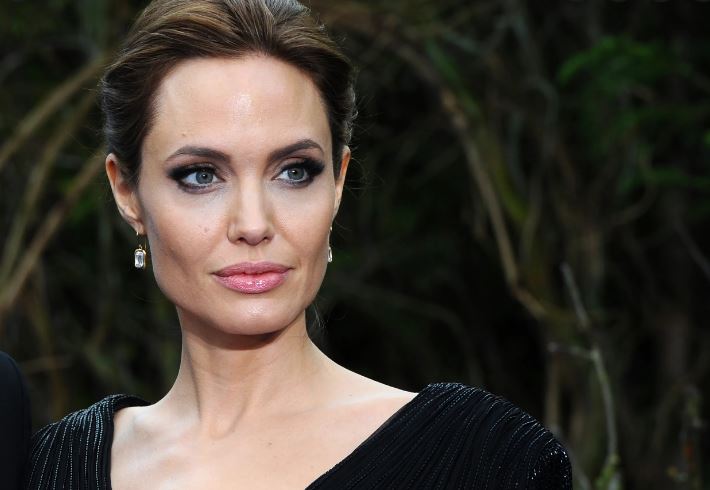 Angelina Jolie sot mbush 47 vjet jetë
