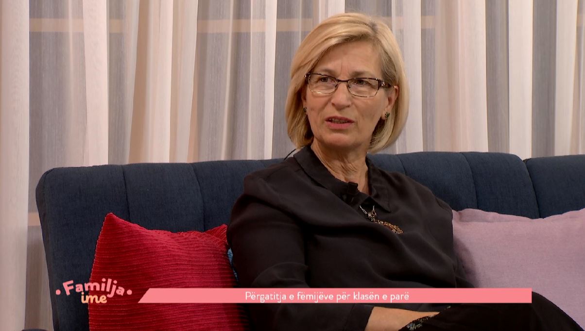 Rexhepi-Çollaku: Prindërit të konsultohen me psikologë shkollorë para regjistrimit të fëmijëve në klasë të parë (VIDEO)