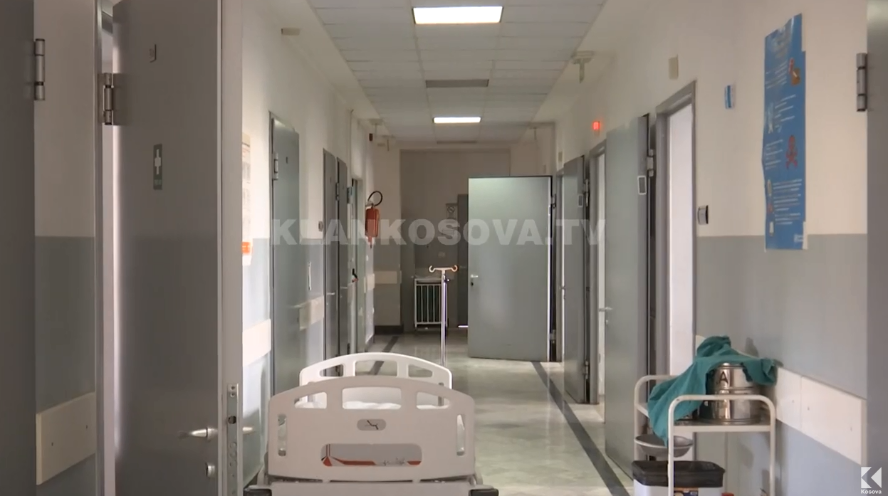 Mungesa e anestezionit dhe pushimet “cungojnë” operacionet (VIDEO)