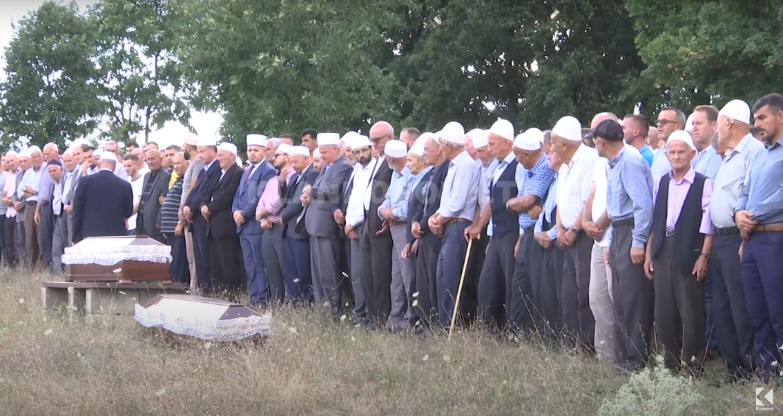 Varrosen burrë e grua që vdiqën në aksident (VIDEO)