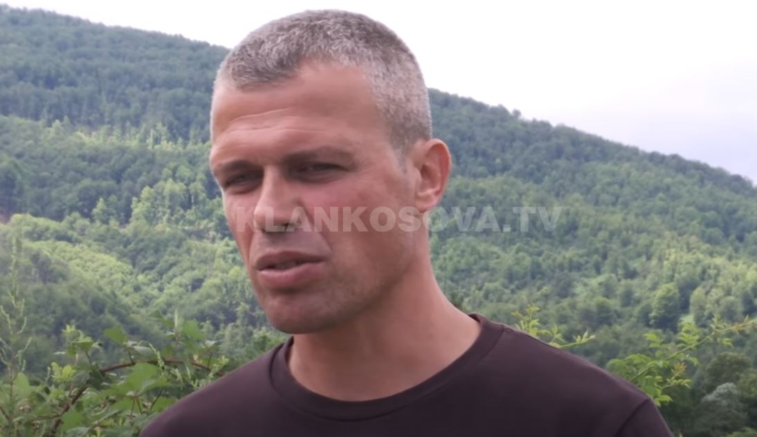 Izeti vdiq nga infarkti, nuk e mbyti djali (VIDEO)