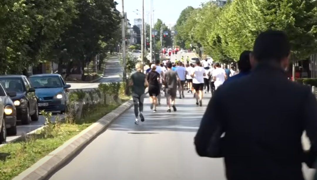 Prishtinë, vrapohet në përkrahje të fëmijëve me autizëm (VIDEO)